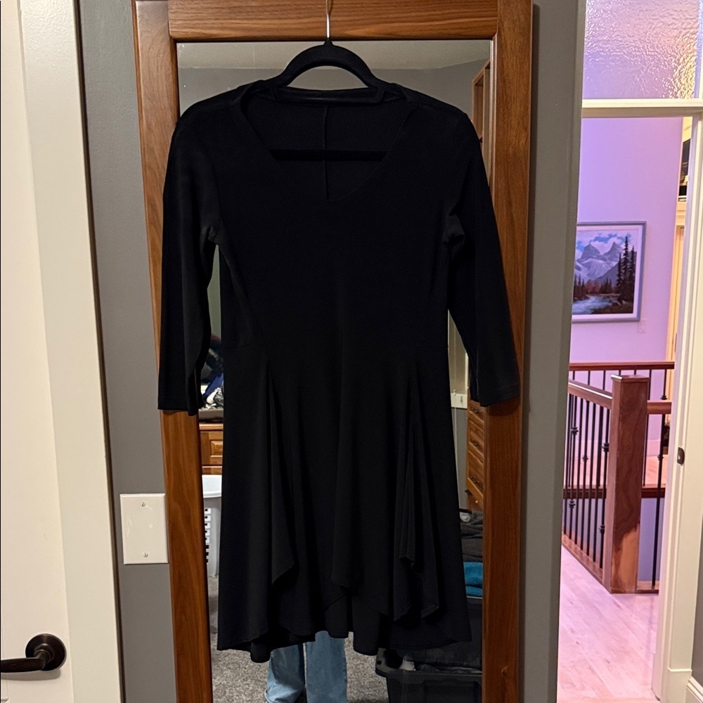 Sympli Classic Black Tunic